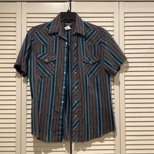 Wrangler Button Down Pearl Snap Medium